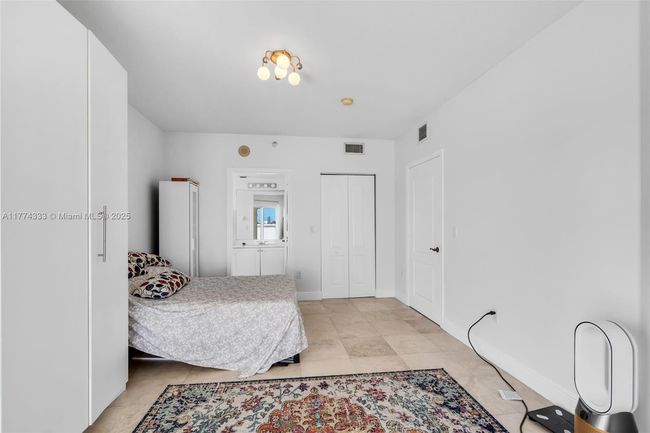 APT-207 - 1627 Sw 37 Th Ave, Condo with 2 bedrooms, 2 bathrooms and null parking in Miami FL | Image 15