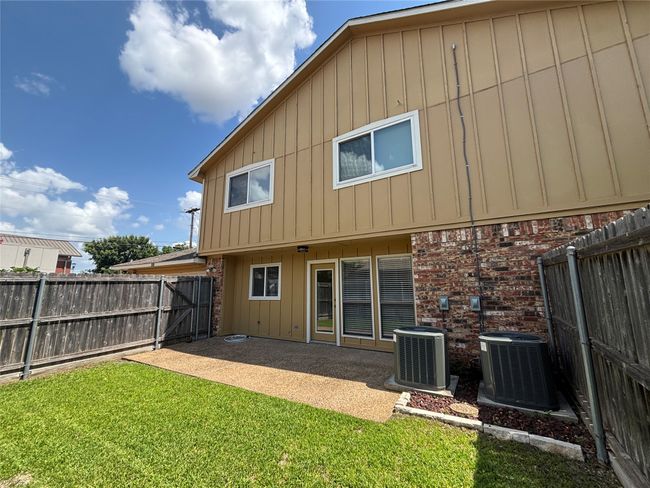 3302 Wells Dr, Home with 3 bedrooms, 3 bathrooms and null parking in Plano TX | Image 13