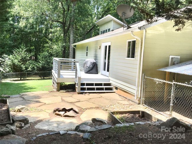 18 - 16-18 Cowan Ln, House other with 4 bedrooms, 4 bathrooms and null parking in Fairview NC | Image 22