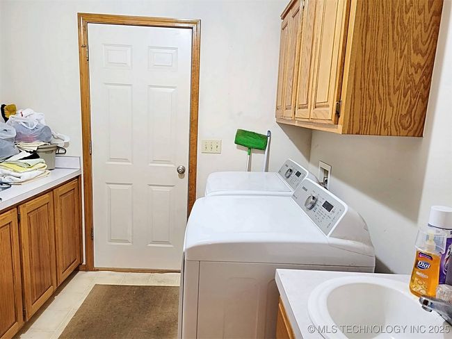 2045 Aspen Dr, House other with 3 bedrooms, 3 bathrooms and null parking in Tahlequah OK | Image 18