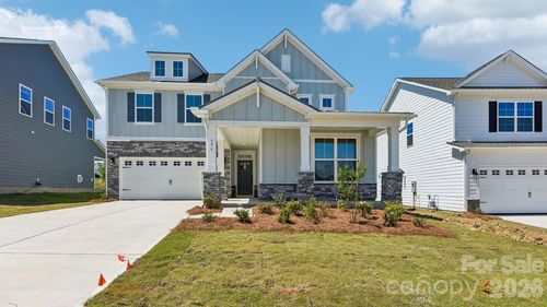 4273 Round Table Drive, Gastonia, NC, 28056 | Card Image