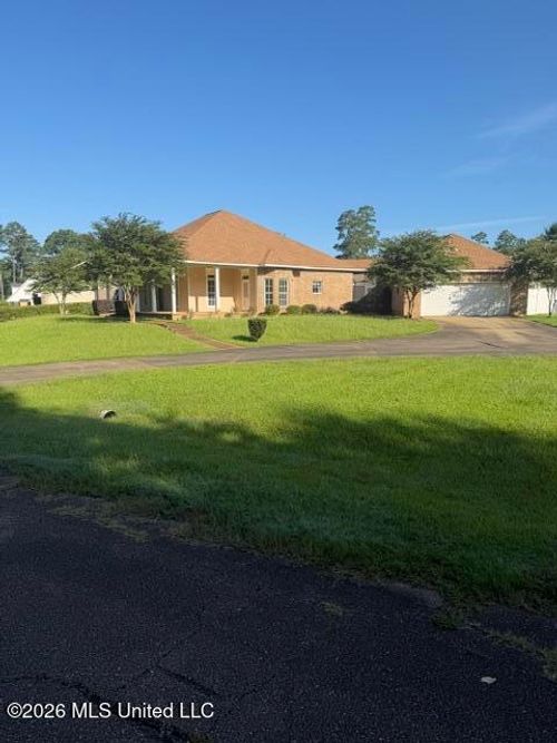 2104 Cheyenne Drive, Mccomb, MS, 39648 | Card Image
