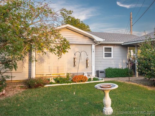 190 Sw 2nd St, Krebs, OK, 74554 | Card Image