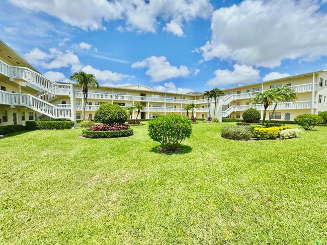 82 Dorset B, Condo with 2 bedrooms, 2 bathrooms and null parking in Boca Raton FL | Image 26