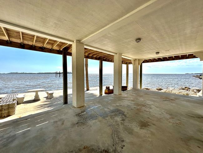 660 1 St St, House other with 3 bedrooms, 4 bathrooms and null parking in CEDAR KEY FL | Image 50
