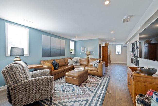 2400 La Salle Line, House other with 4 bedrooms, 3 bathrooms and 12 parking in St. Clair ON | Image 24