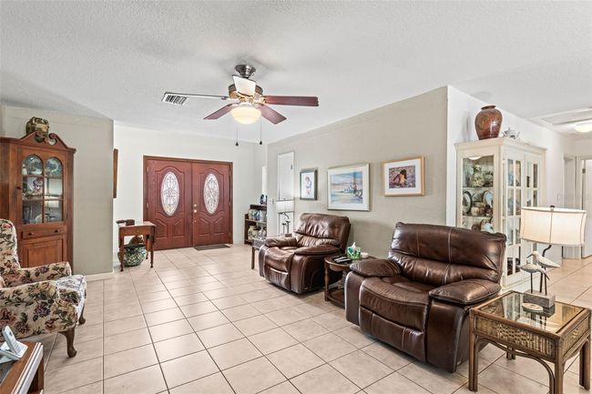 2490 E Vina Del Mar Blvd, House other with 3 bedrooms, 3 bathrooms and null parking in ST PETE BEACH FL | Image 6