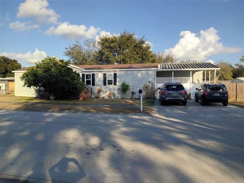 3836 Kiah Dr, WESLEY CHAPEL, FL, 33543-8000 | Card Image