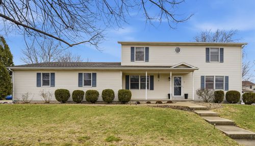 2 Knottingham Ct, Bloomington, IL, 61704-8205 | Card Image