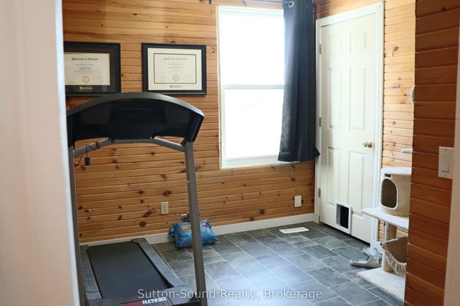31 Yonge St S, House other with 4 bedrooms, 2 bathrooms and 4 parking in Tara ON | Image 37