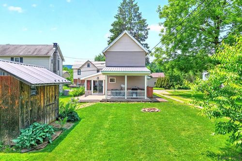 511 Jacobs St, Confluence, PA, 15424-1117 | Card Image