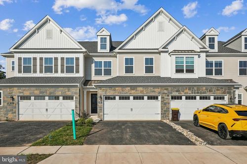 36 Parry Way, WARMINSTER, PA, 18974-2858 | Card Image