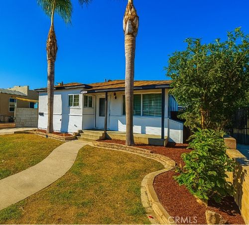 5709 California Ave, Long Beach, CA, 90805-4738 | Card Image