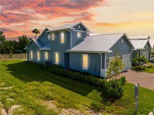 unit-97-2005 Bridgepointe Cir, Vero Beach, FL, 32967-6878 | Card Image