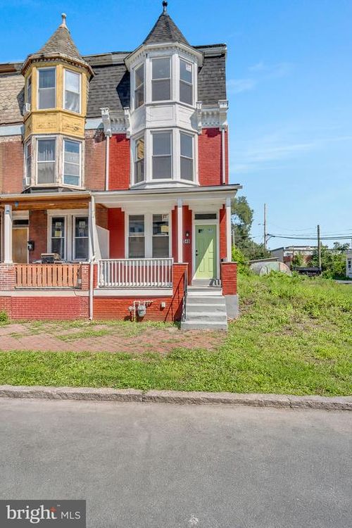 548 Camp St, HARRISBURG, PA, 17110-2317 | Card Image