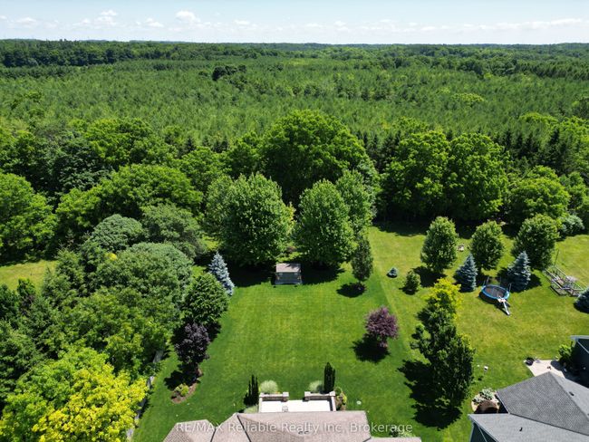 24 Carriage Lane, House other with 3 bedrooms, 3 bathrooms and 6 parking in Bayfield ON | Image 47