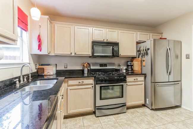 2912 Feathercrest Dr, House other with 3 bedrooms, 3 bathrooms and 4 parking in Austin TX | Image 9