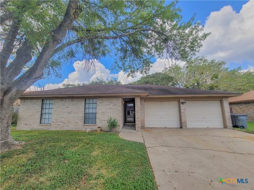 214 Williamsburg Ave, Victoria, TX, 77904-2534 | Card Image
