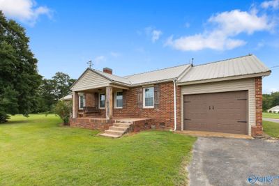 1574 Tanner Road, House other with 2 bedrooms, 1 bathrooms and null parking in Danville AL | Image 3