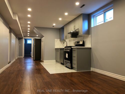 lower-1161 Shadeland Dr, Mississauga, ON, L5C1P2 | Card Image