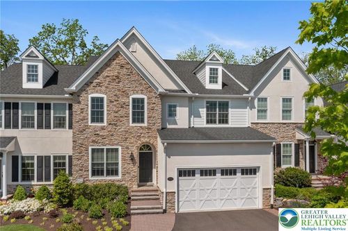 1970 Carriage Knoll Dr, Bethlehem, PA, 18015-5567 | Card Image