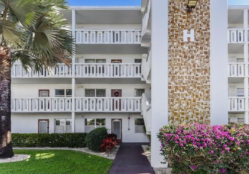 1022-1022 Newport H, Deerfield Beach, FL, 33442 | Card Image