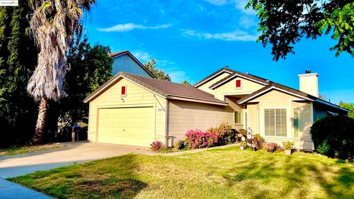 1908 Gordon Verner Cir, Stockton, CA, 95206-6121 | Card Image