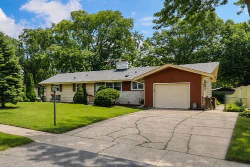 443 Glendale Rd, Roselle, IL, 60172-2523 | Card Image