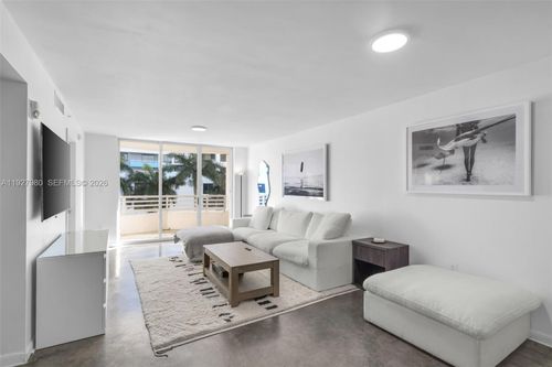 405-1401 Bay Rd, Miami Beach, FL, 33139-3782 | Card Image