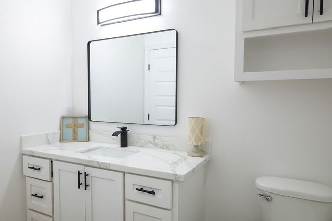 421 Anderson Dr, House other with 3 bedrooms, 2 bathrooms and 2 parking in Alice TX | Image 38