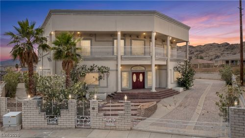 3629 Catalina Dr, Laughlin, NV, 89029-1904 | Card Image