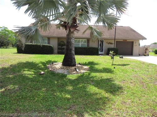 51 Quail Roost Rd, Lake Placid, FL, 33852-6736 | Card Image