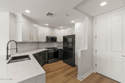 4429-5350 E Deer Valley Drive, Phoenix, AZ, 85054 | Card Image