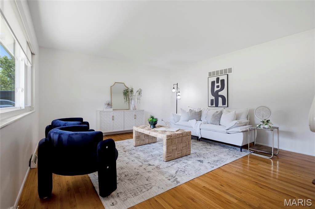 Residential in Creve Coeur 5