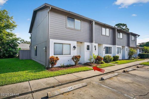 112 W Sandalwood Ct, DAYTONA BEACH, FL, 32119-1465 | Card Image