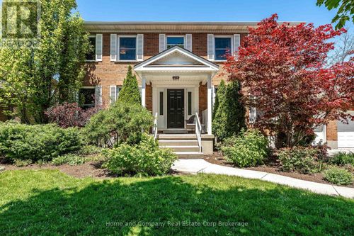 276 Woods St, Stratford, ON, N5A7T4 | Card Image
