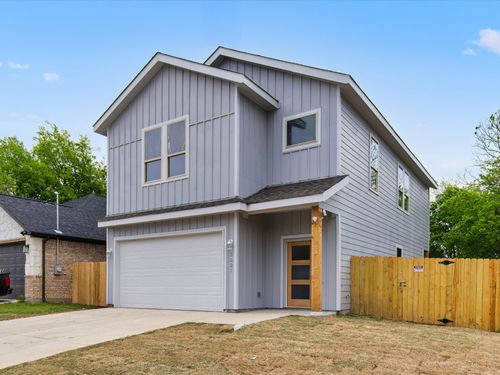 2521 Campbell St, Fort Worth, TX, 76105-4014 | Card Image