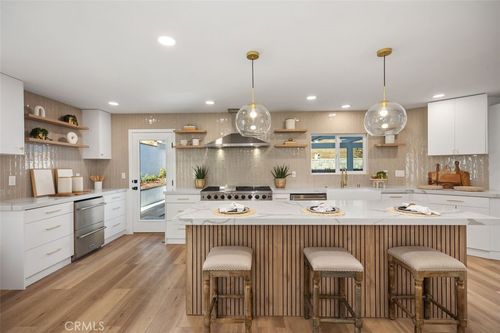 24891 Zumaya Ct, Laguna Hills, CA, 92653-5612 | Card Image