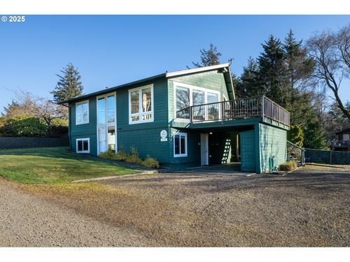 1045 Oceanic Pl, Tillamook, OR, 97141 | Card Image