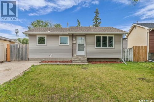 114 Forsyth Cres, Regina, SK, S4R5L7 | Card Image