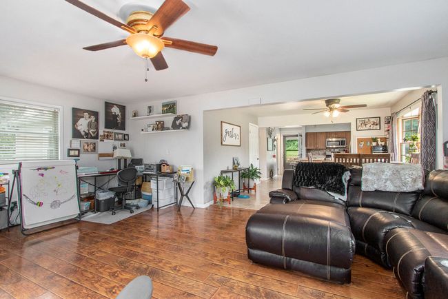 23431 Shurte St, House other with 3 bedrooms, 2 bathrooms and null parking in Cassopolis MI | Image 8