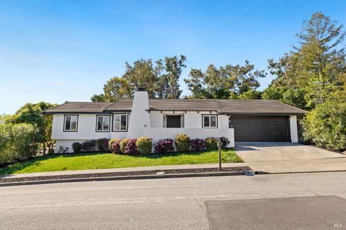 77 Mcnear Drive, San Rafael, CA, 94901 | Card Image