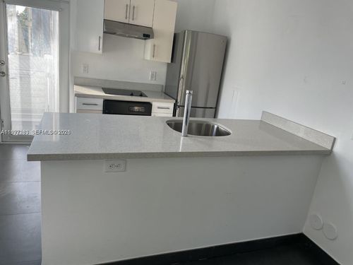 107-1600 Euclid Ave, Miami Beach, FL, 33139 | Card Image