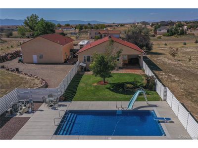 222 S Los Olivos Dr, House other with 3 bedrooms, 2 bathrooms and null parking in Pueblo West CO | Image 3