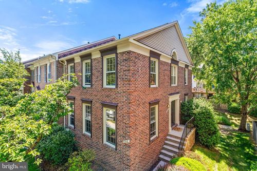 6518 Milva Ln, SPRINGFIELD, VA, 22150-4267 | Card Image