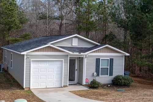 188 Queens Cir, Laurens, SC, 29360-3833 | Card Image