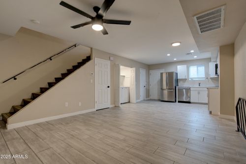 6138 W Townley Ave, Glendale, AZ, 85302-4516 | Card Image