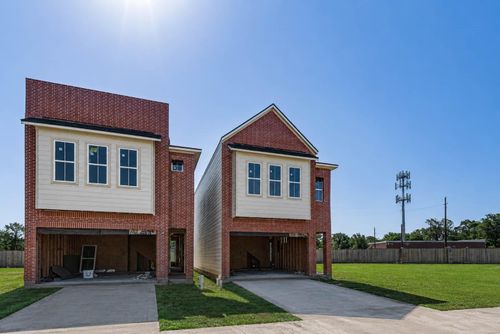 17915 Elia Ct, Houston, TX, 77044 | Card Image