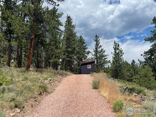 416 Comanche Cir, Red Feather Lakes, CO, 80545-8719 | Card Image