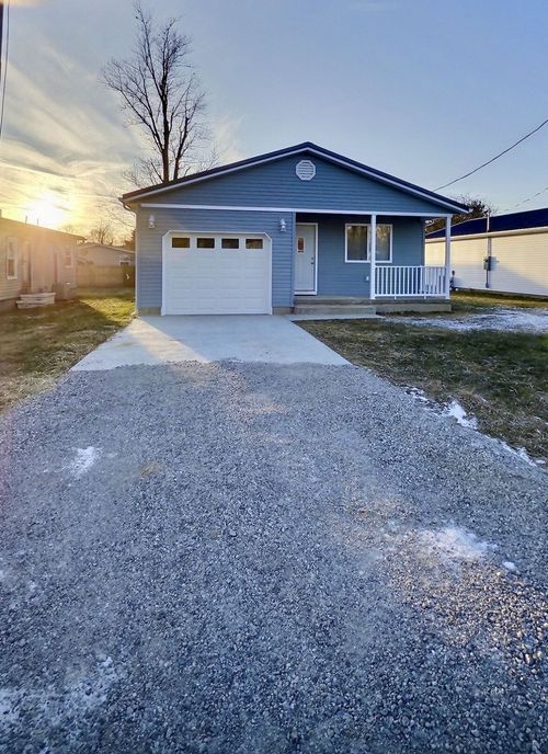 24 N Clinton St, The Plains, OH, 45780-1101 | Card Image